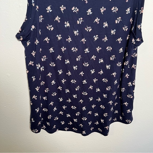 Dip V-Neck Swing Tank Top Navy Blue Floral - Picture 8 of 8
